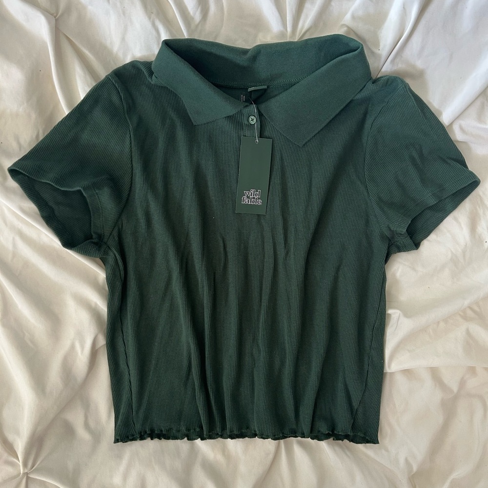 NWT collared top!